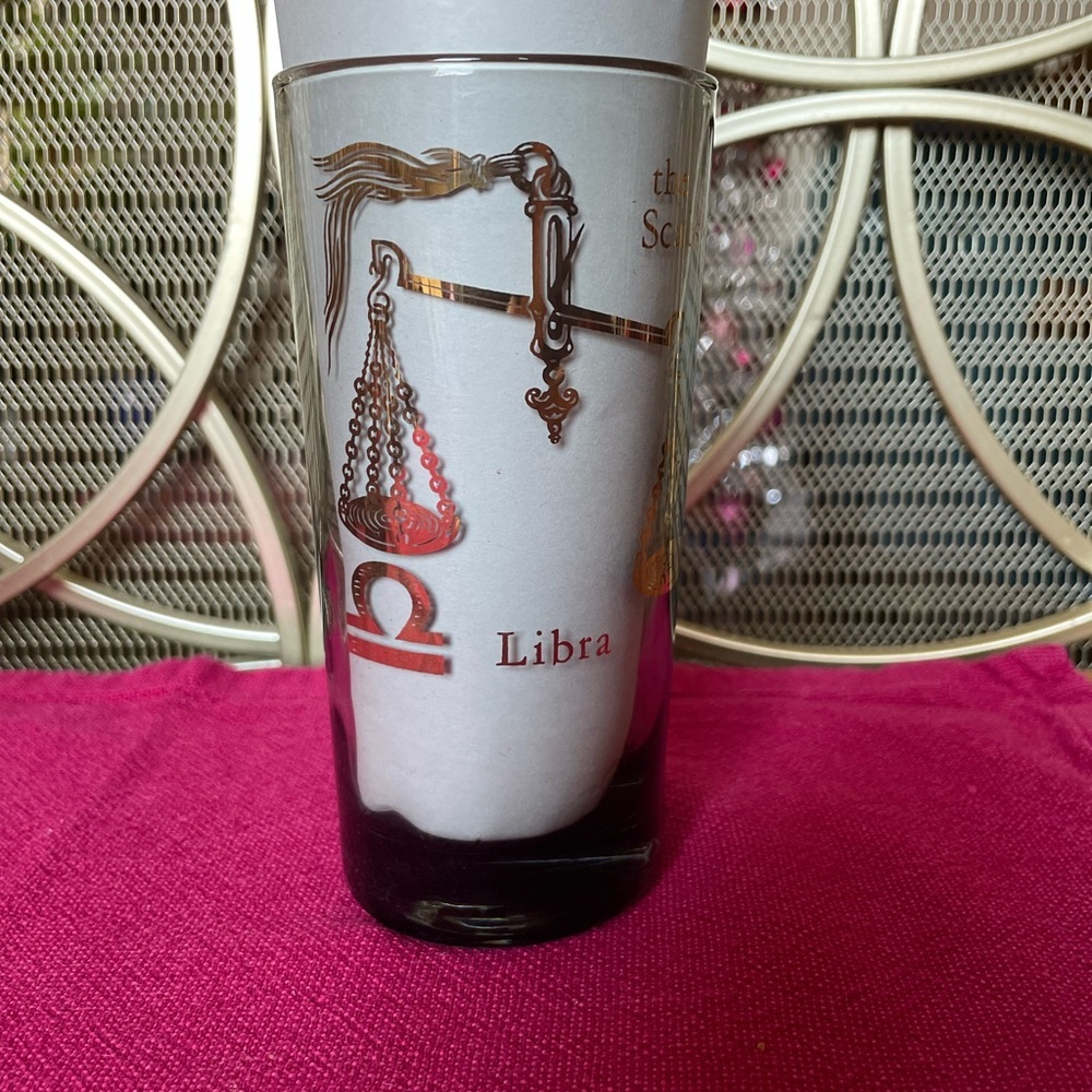 Vintage Federal Zodiac “Libra” Smoked Highball